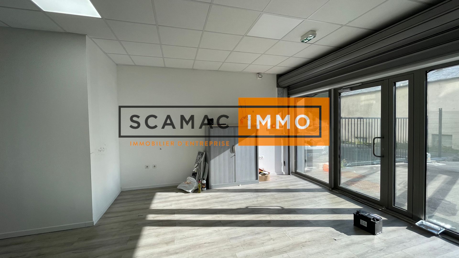 bureau de 46m², Villeneuve-la-Garenne (Hauts-de-Seine)