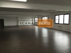 bureau de 330m², Villeneuve-la-Garenne (Hauts-de-Seine)