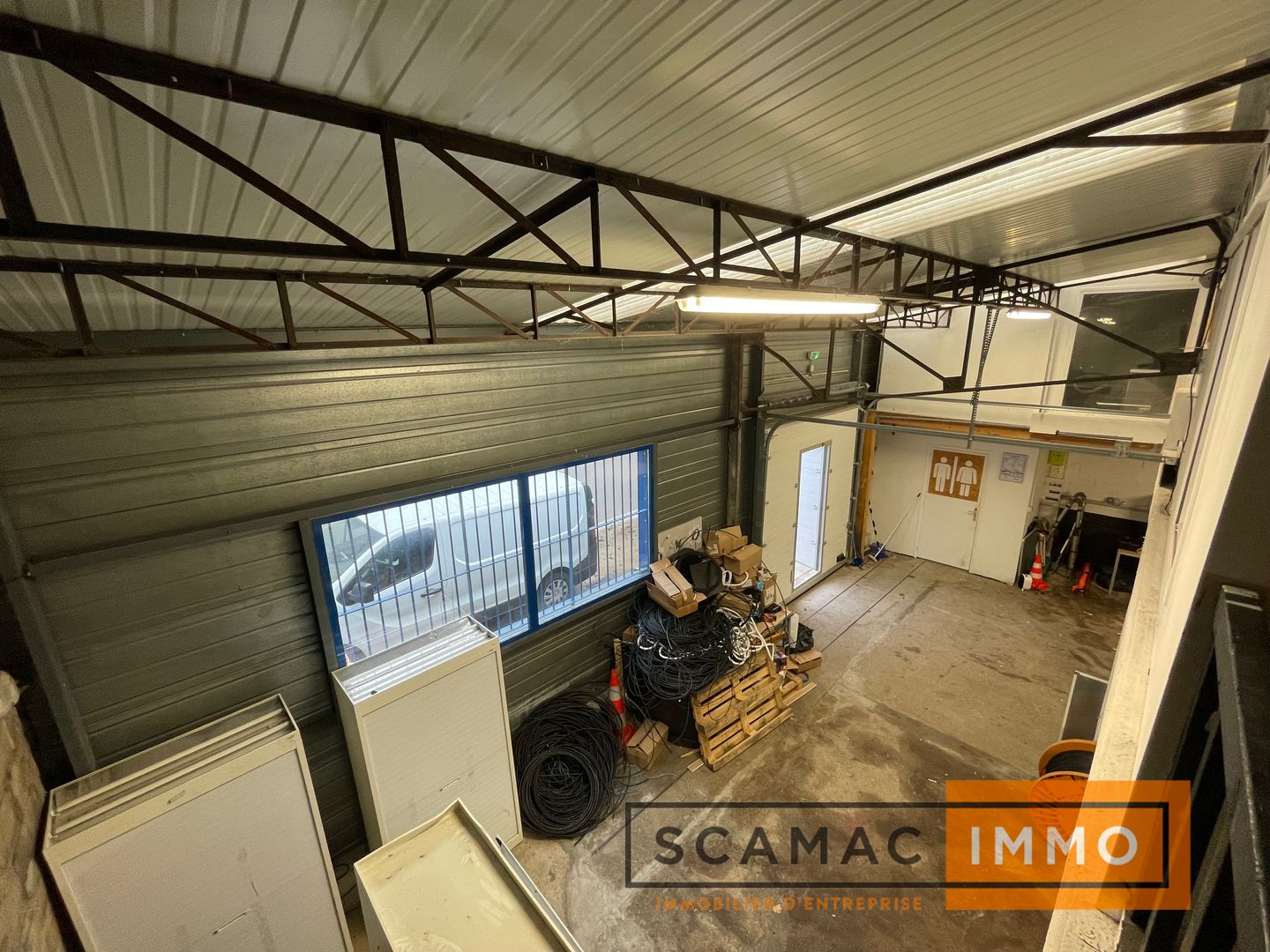 local d'activités de 148m², Villeneuve-le-Roi (Val-de-Marne)