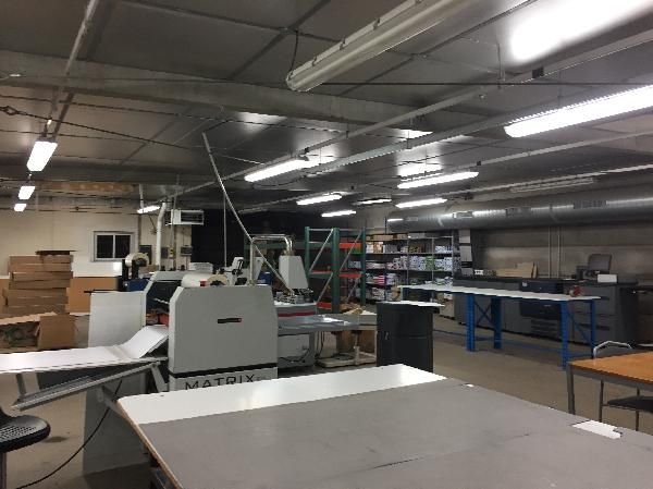 local d'activités de 1 169m², Villejuif (Val-de-Marne)
