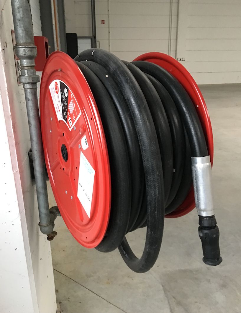 local d'activités de 4&nbsp;578m², Ferrières-en-Brie (Seine-et-Marne)