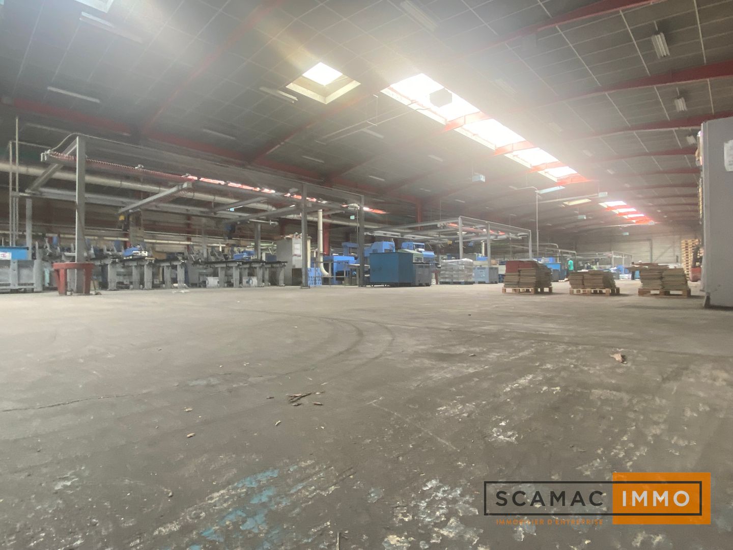 entrepôt de 3 440m², Morangis (Essonne)