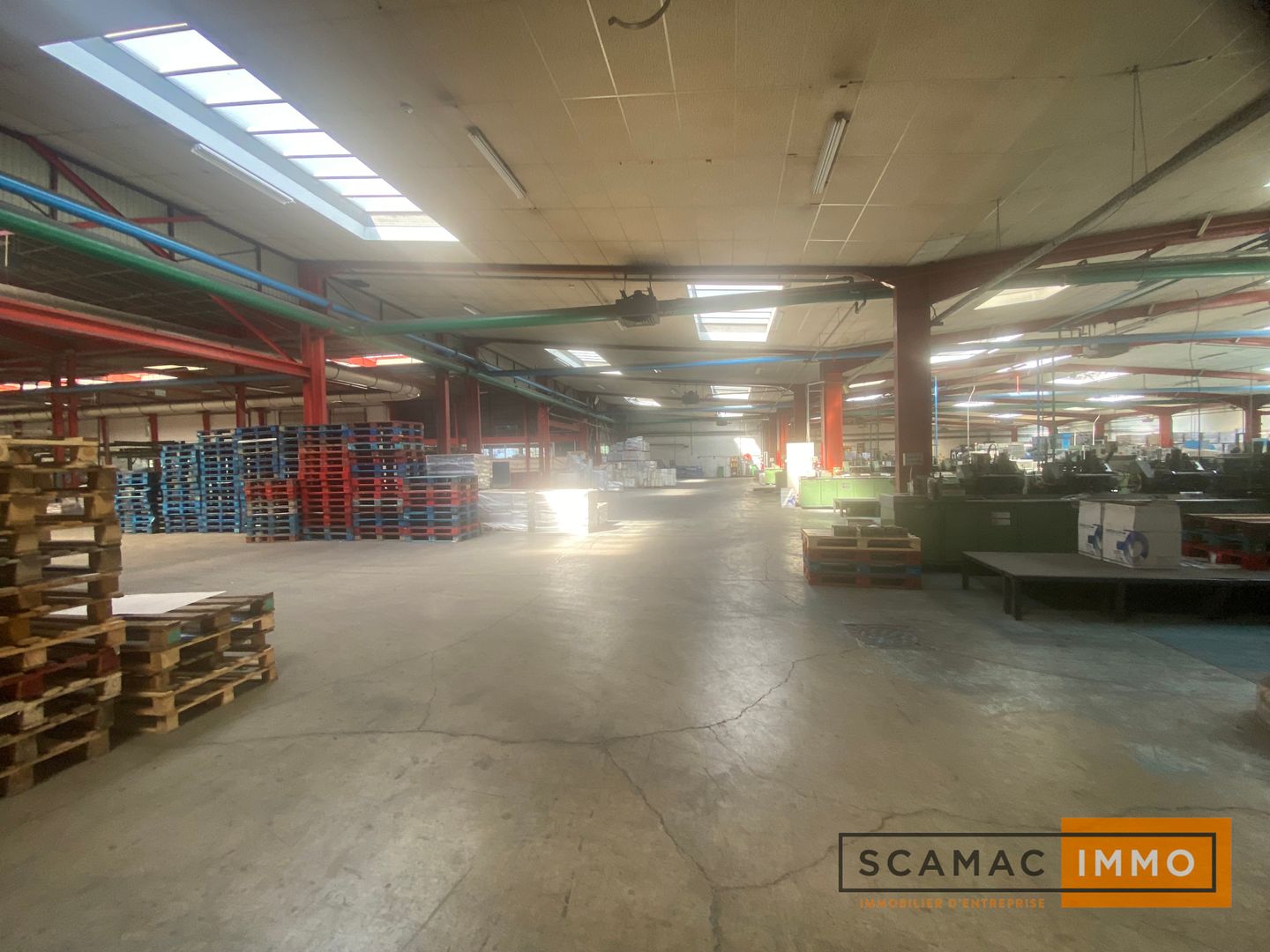 entrepôt de 11&nbsp;491m², Morangis (Essonne)