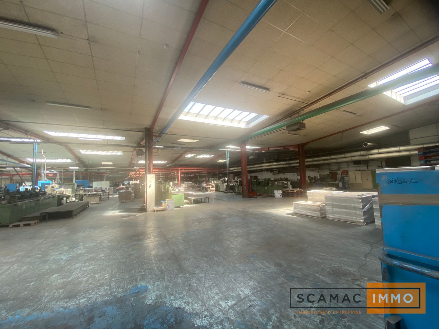 entrepôt de 11&nbsp;491m², Morangis (Essonne)
