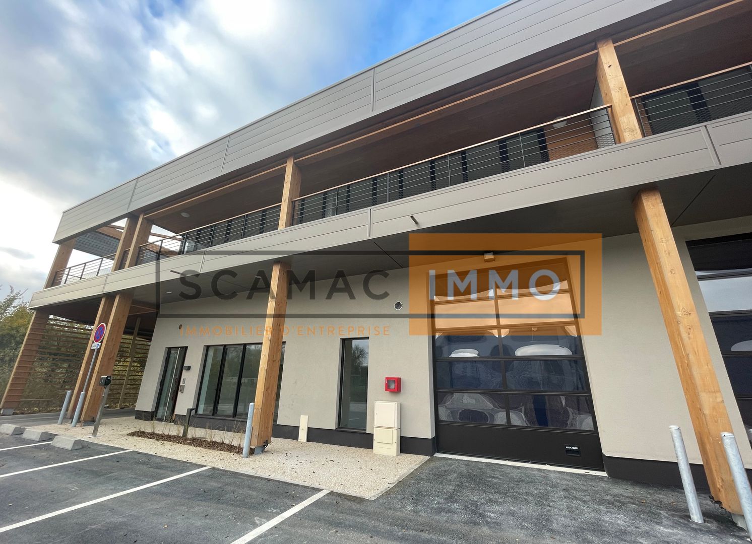 local d'activités de 310m², Collégien (Seine-et-Marne)