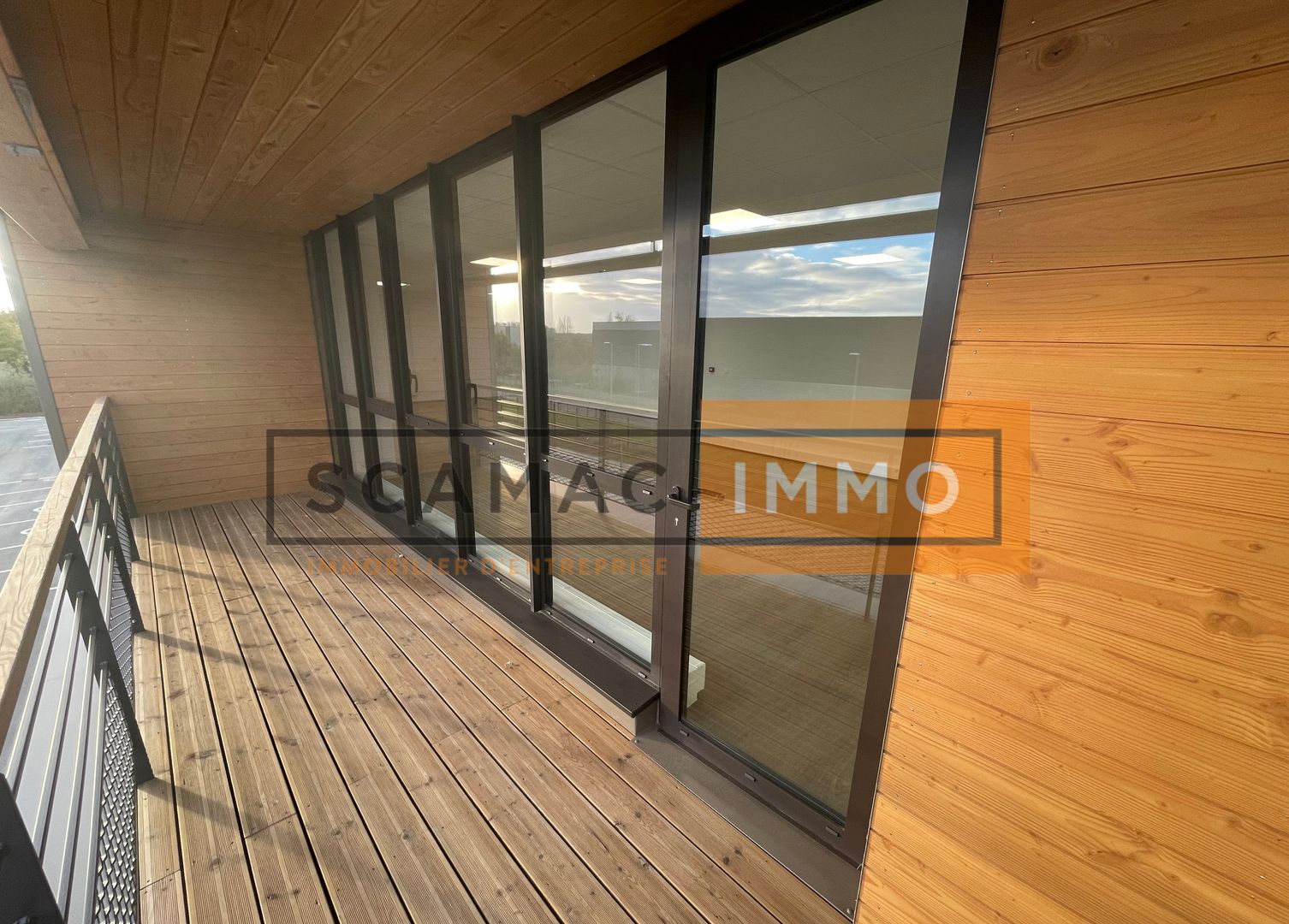 local d'activités de 310m², Collégien (Seine-et-Marne)