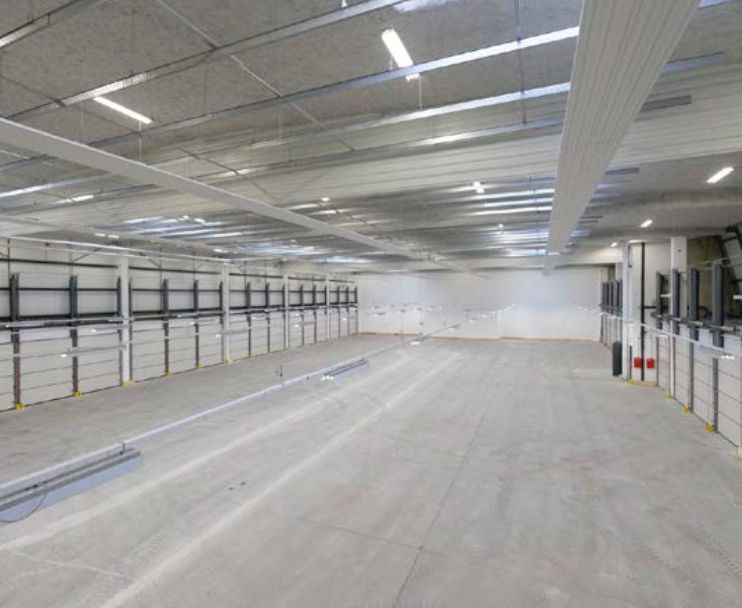 entrepôt de 3 433m², Le Blanc-Mesnil (Seine-Saint-Denis)