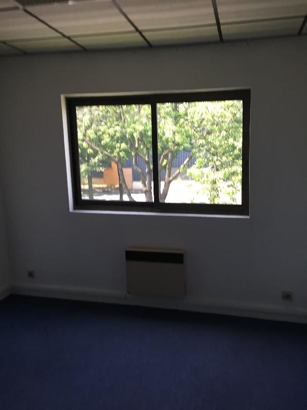 bureau de 15m², Grigny (Essonne)