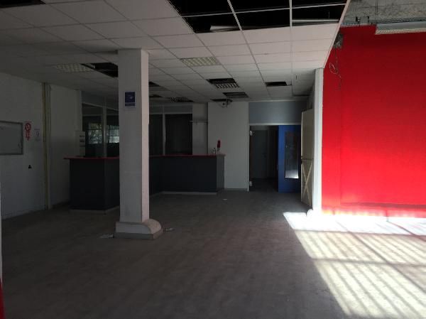 entrepôt de 1 200m², Châtillon (Hauts-de-Seine)