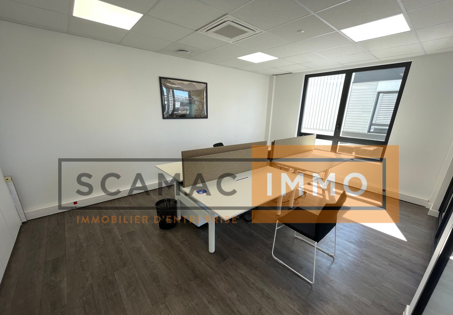 local d'activités de 1 108m², Collégien (Seine-et-Marne)