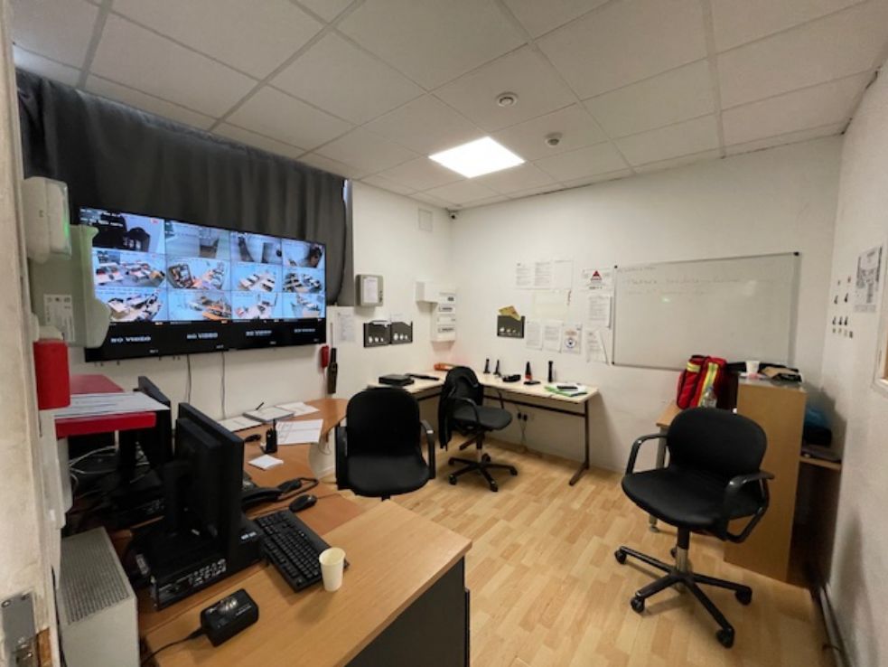 local d'activités de 160m², Clamart (Hauts-de-Seine)