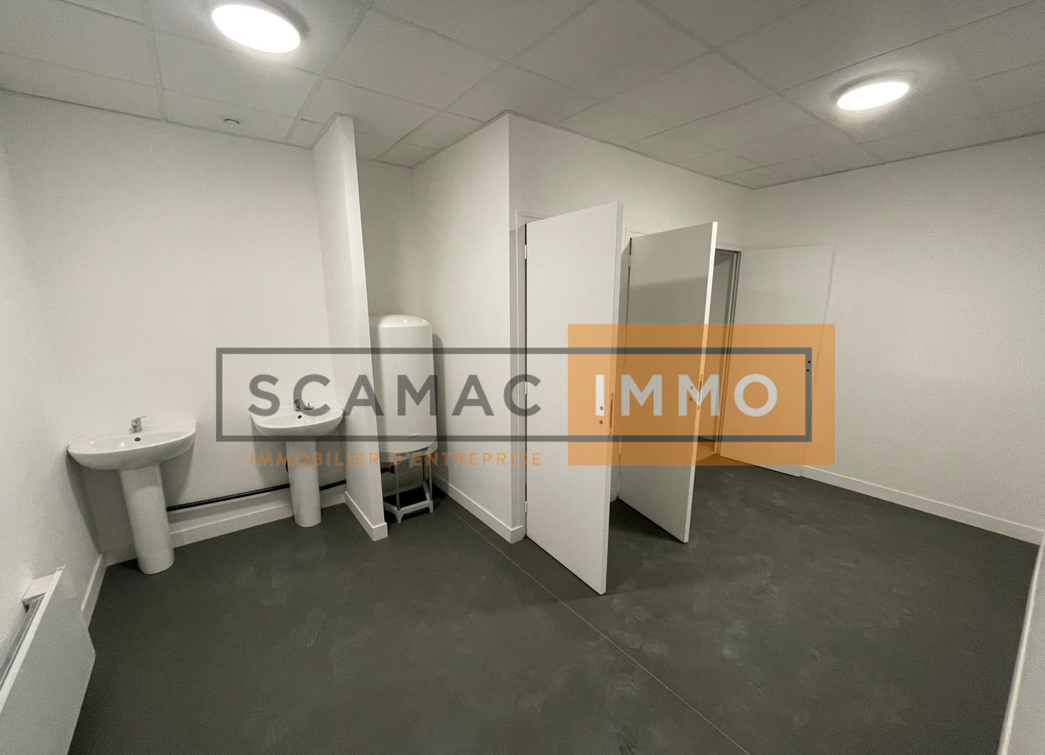 local d'activités de 398m², Croissy-Beaubourg (Seine-et-Marne)