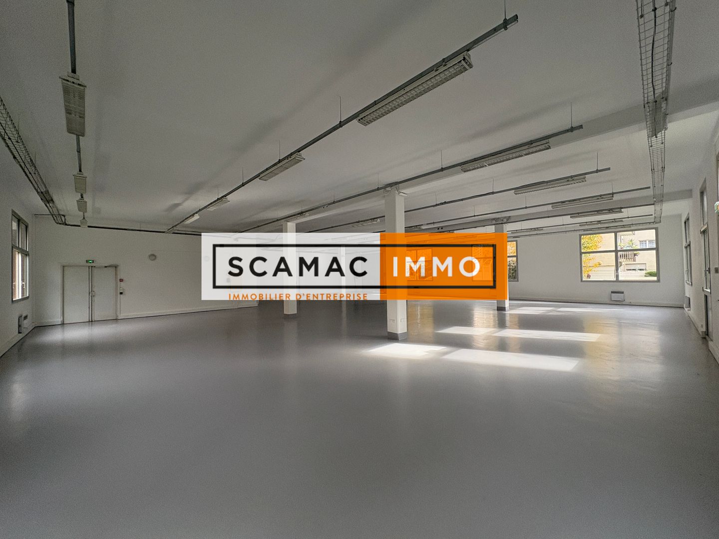 local d'activités de 293m², Chevilly-Larue (Val-de-Marne)