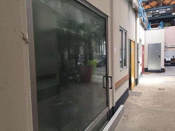 local d'activités de 50m², Ivry-sur-Seine (Val-de-Marne)