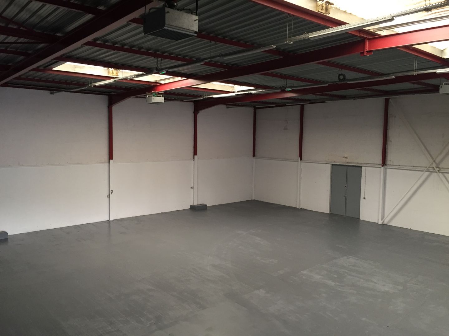 entrepôt de 808m², Créteil (Val-de-Marne)