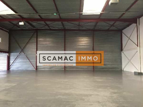 entrepôt de 2 267m², Créteil (Val-de-Marne)