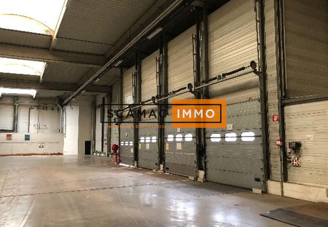 entrepôt de 4 370m², Bussy-Saint-Georges (Seine-et-Marne)