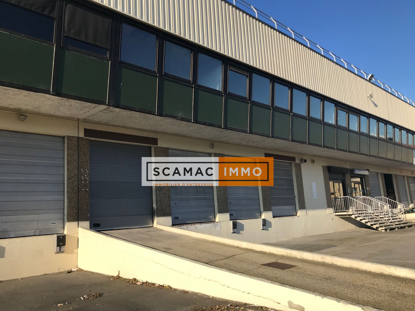 entrepôt de 896m², Vitry-sur-Seine (Val-de-Marne)