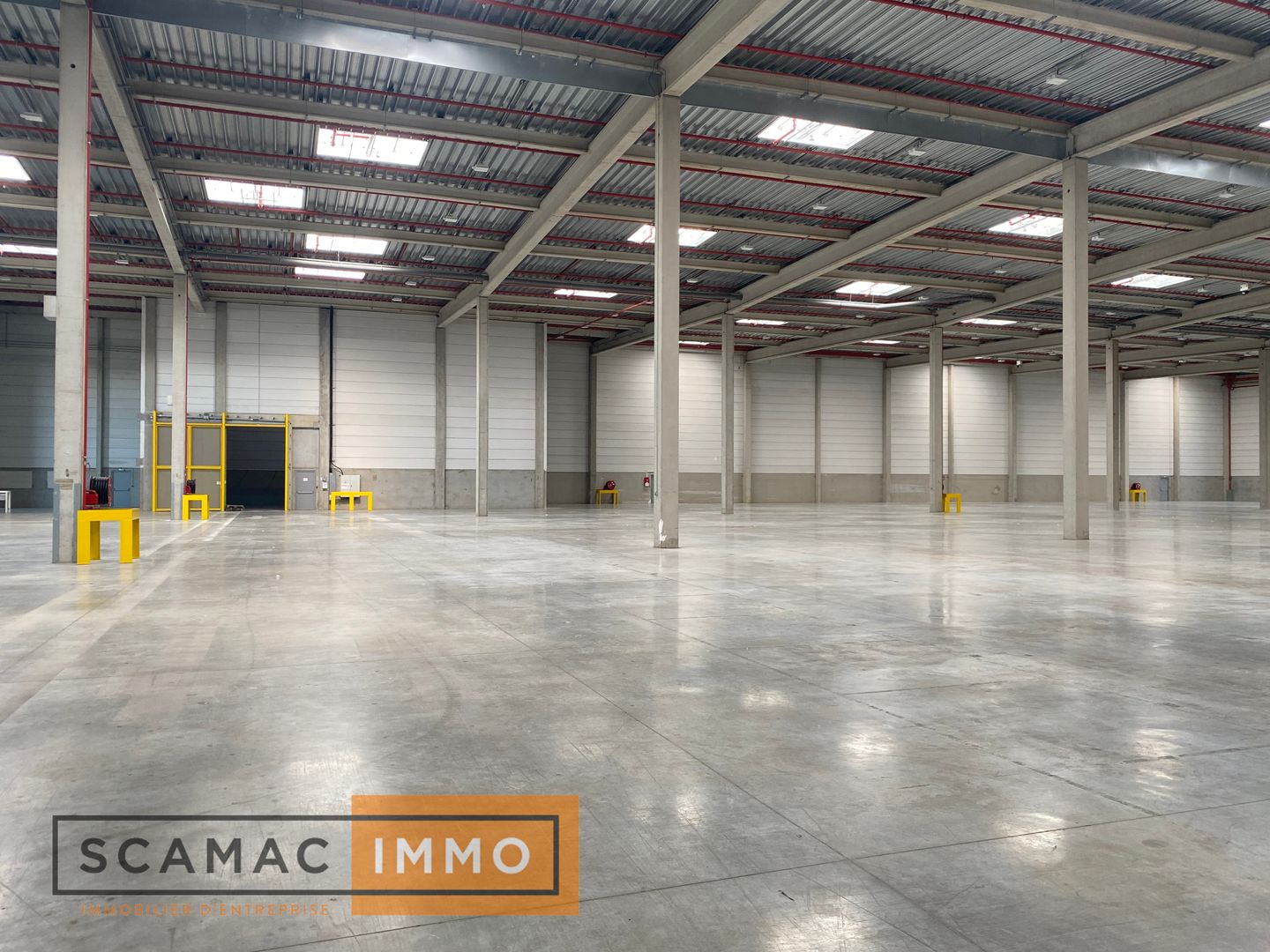 entrepôt de 6 621m², Moissy-Cramayel (Seine-et-Marne)