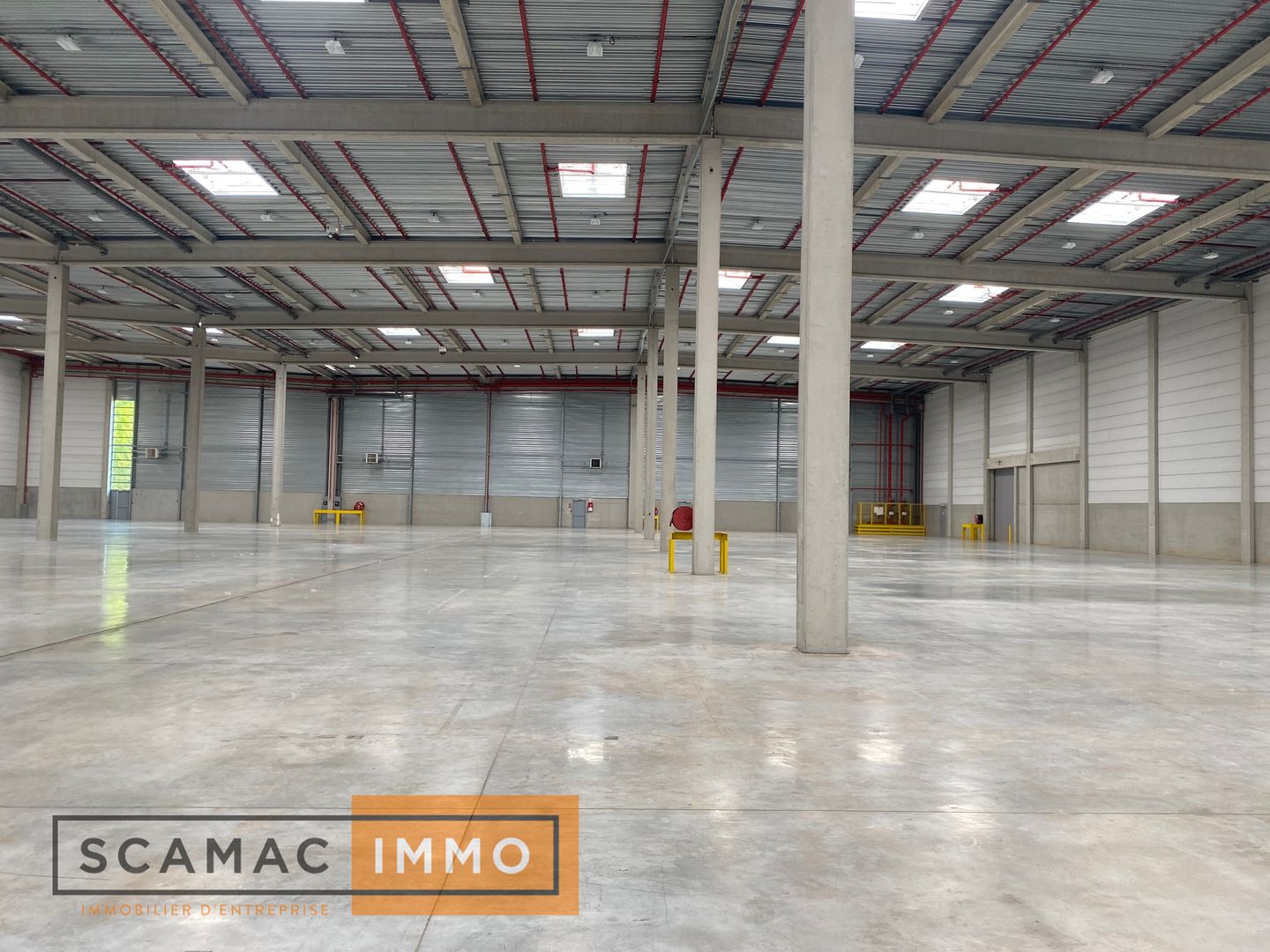 entrepôt de 6 621m², Moissy-Cramayel (Seine-et-Marne)