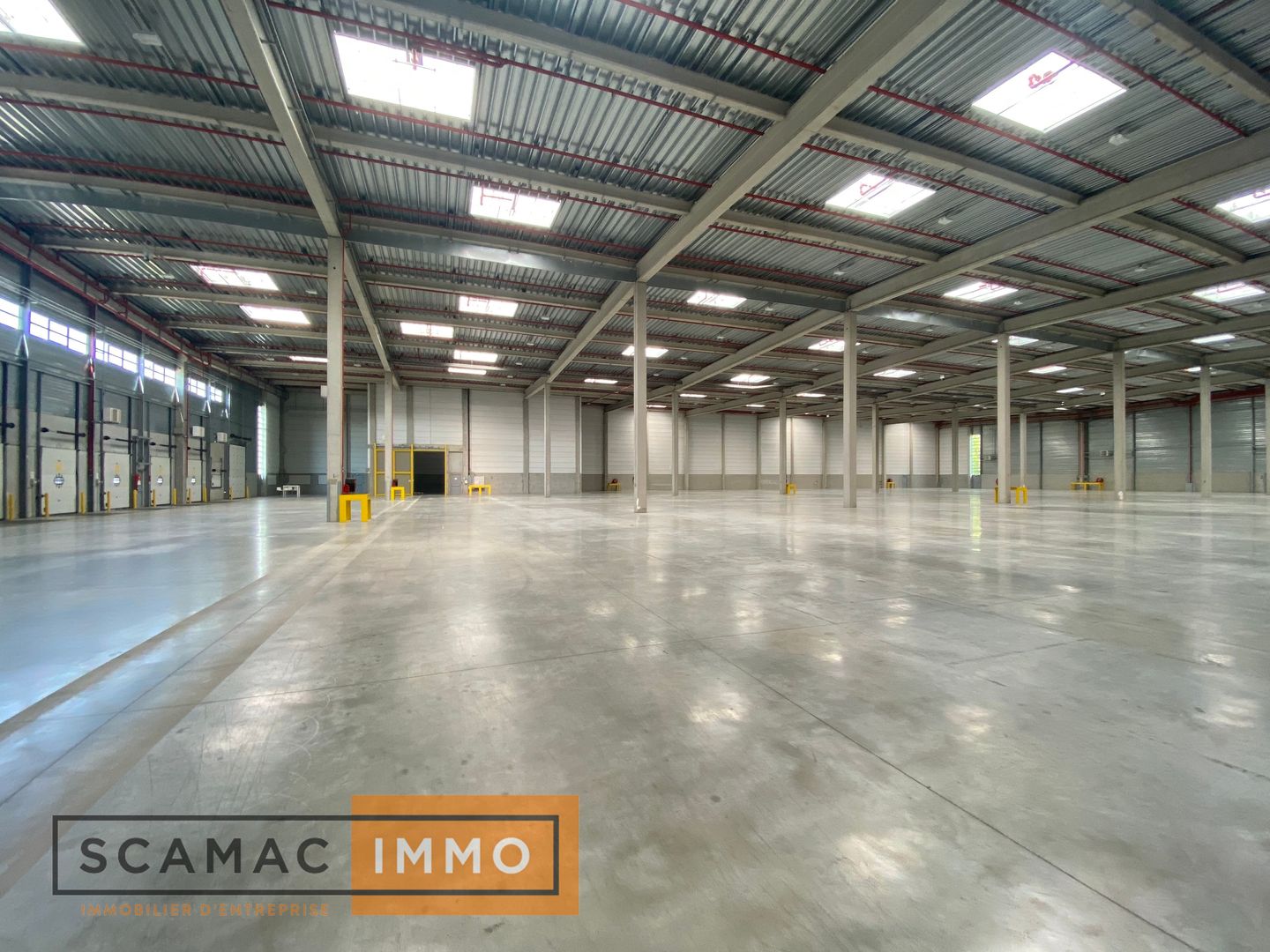 entrepôt de 6&nbsp;688m², Moissy-Cramayel (Seine-et-Marne)