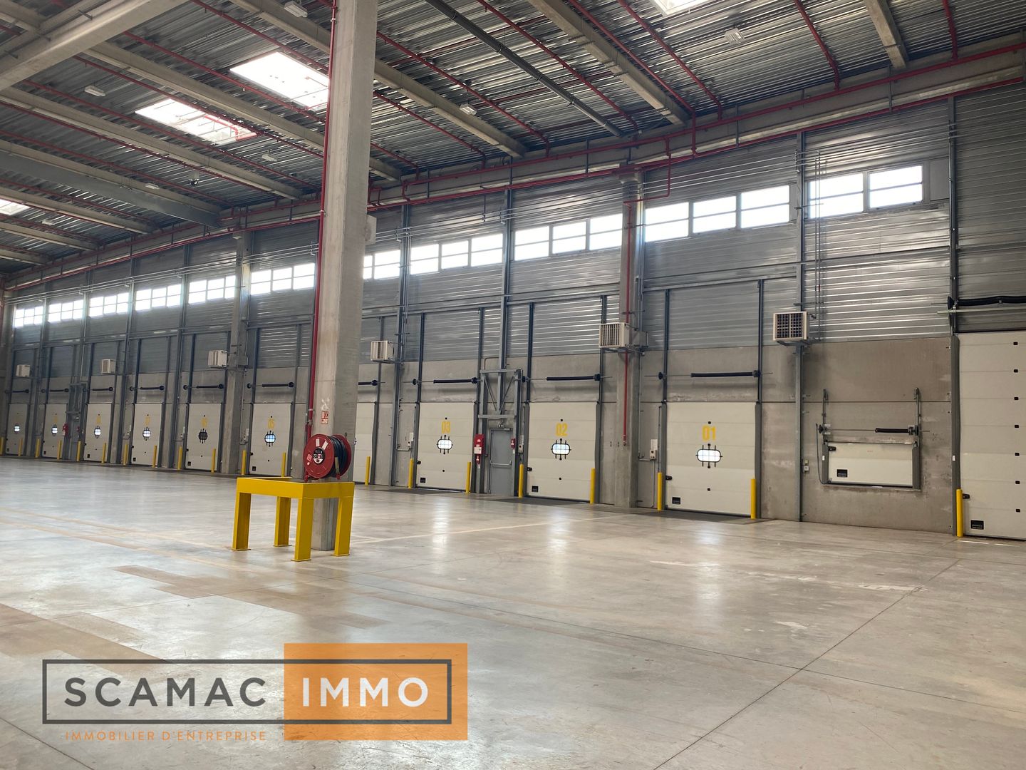 entrepôt de 6&nbsp;688m², Moissy-Cramayel (Seine-et-Marne)