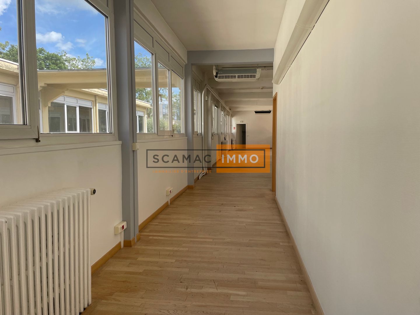 bureau de 230m², Nanterre (Hauts-de-Seine)