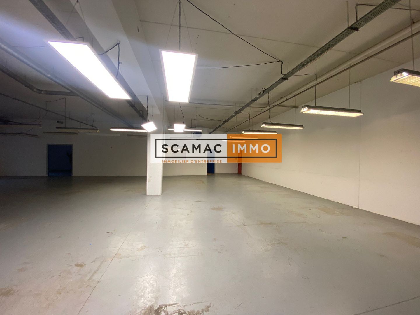 local d'activités de 591m², Vitry-sur-Seine (Val-de-Marne)