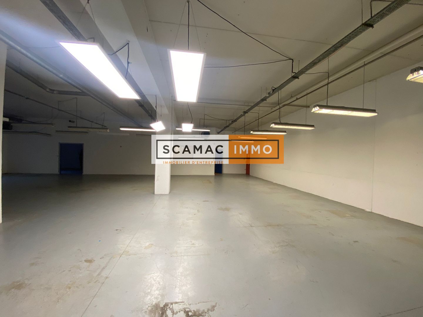 local d'activités de 591m², Vitry-sur-Seine (Val-de-Marne)