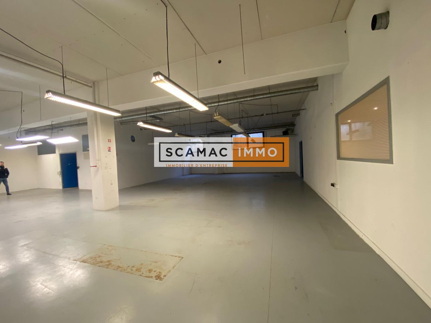 Local d'activités de 591 m², Vitry-sur-Seine