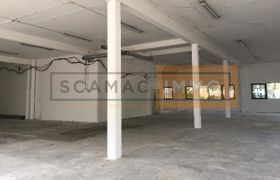 locaux mixtes de 900m², Villeneuve-la-Garenne (Hauts-de-Seine)