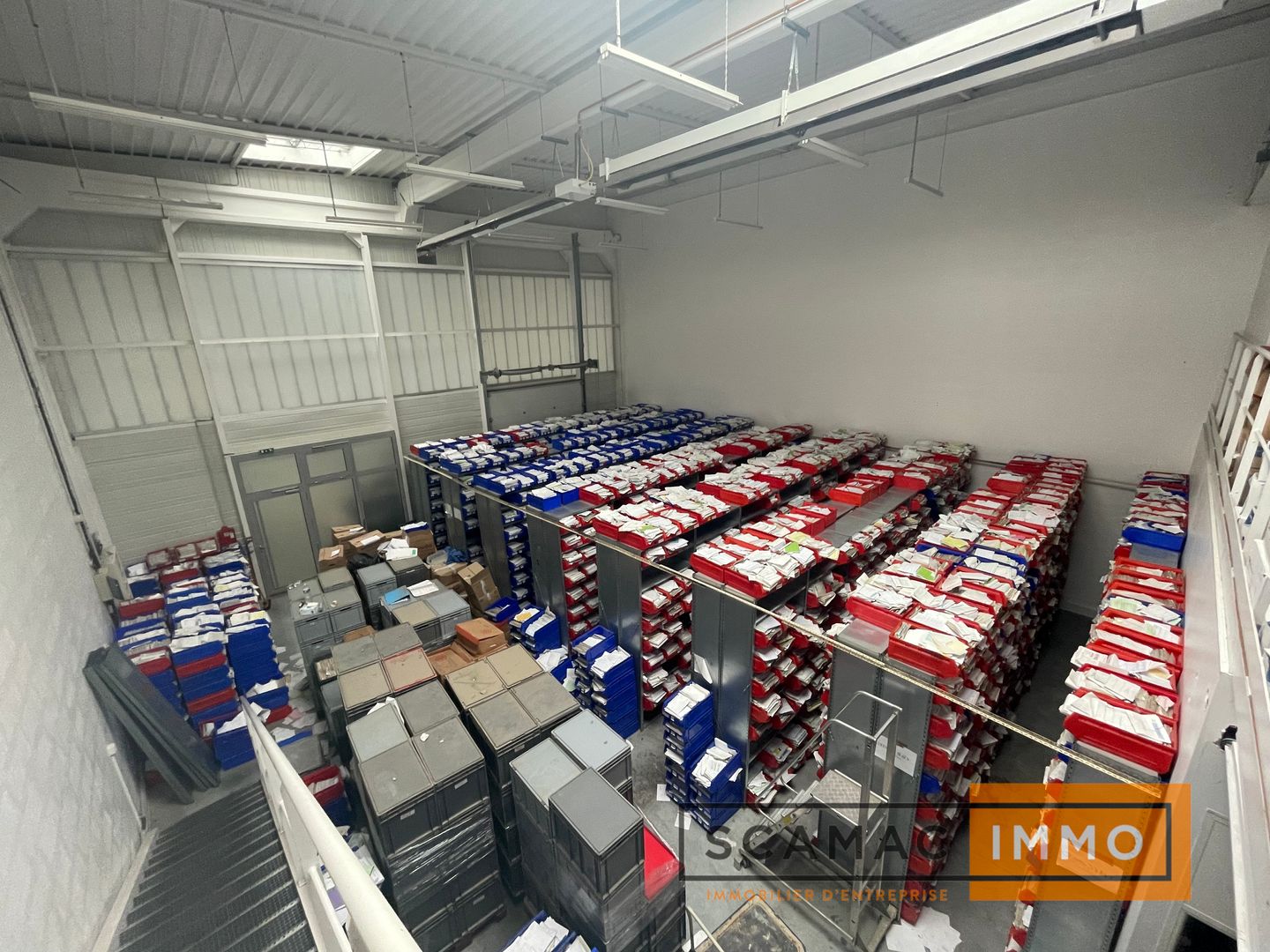local d'activités de 293m², Palaiseau (Essonne)