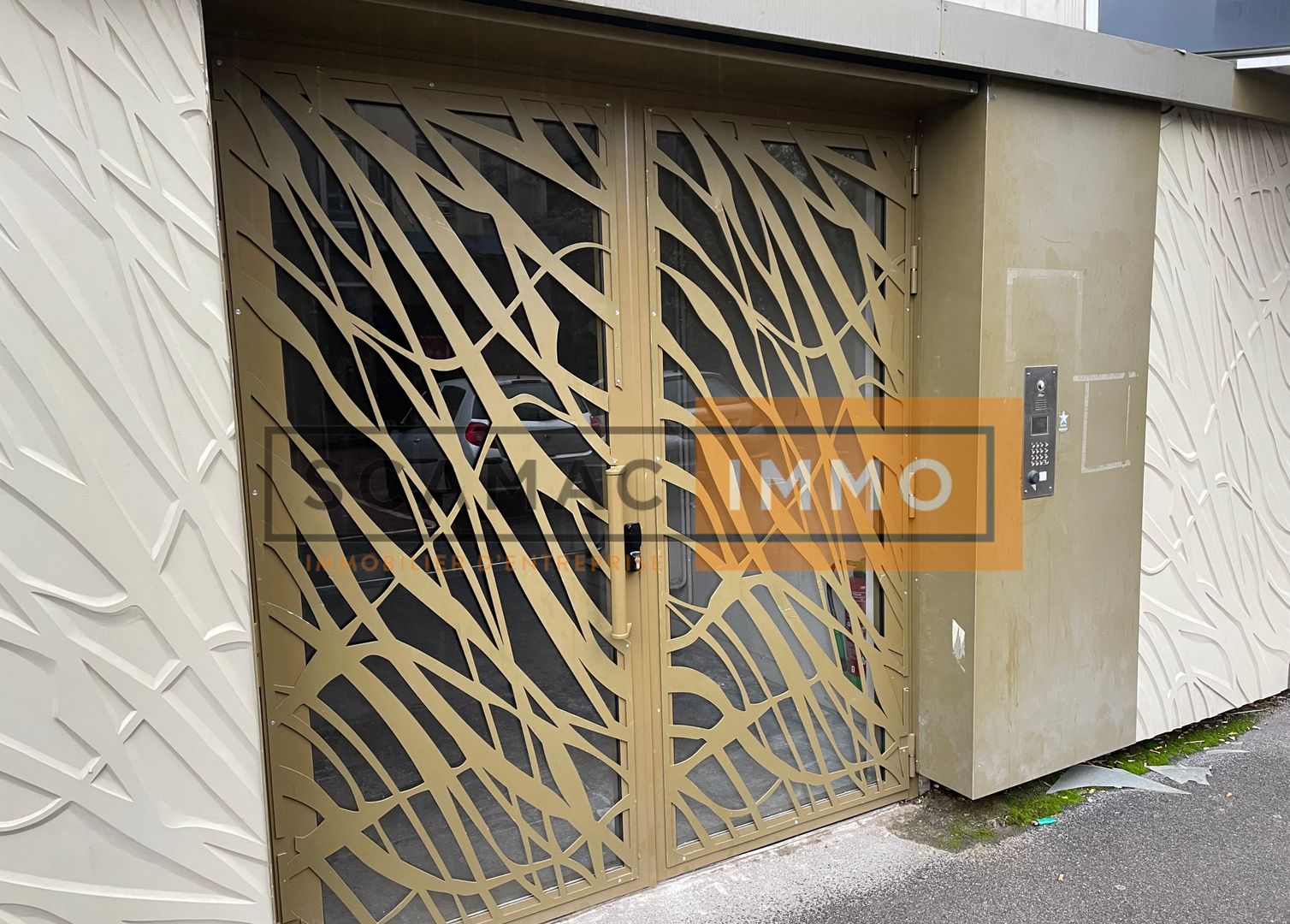 bureau de 158m², Noisy-le-Grand (Seine-Saint-Denis)