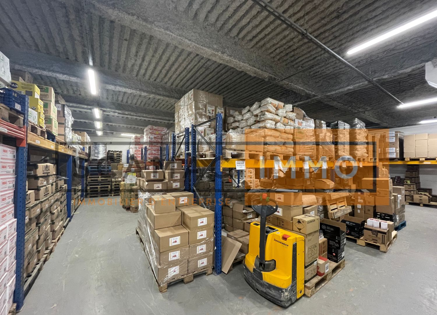 entrepôt de 775m², Villiers-sur-Marne (Val-de-Marne)