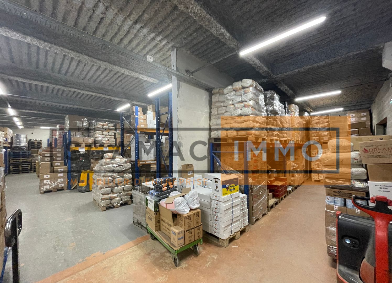 entrepôt de 775m², Villiers-sur-Marne (Val-de-Marne)