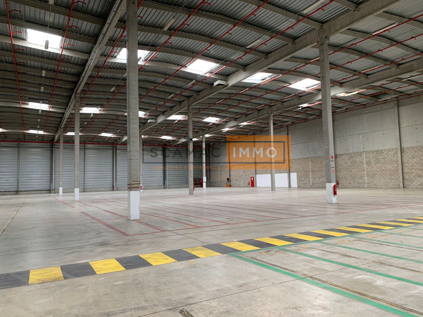 Entrepôt de 8 460 m², Gargenville