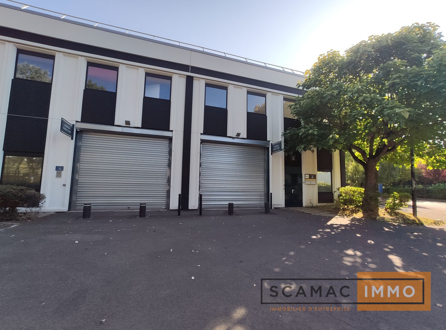 entrepôt de 1 035m², Verrières-le-Buisson (Essonne)