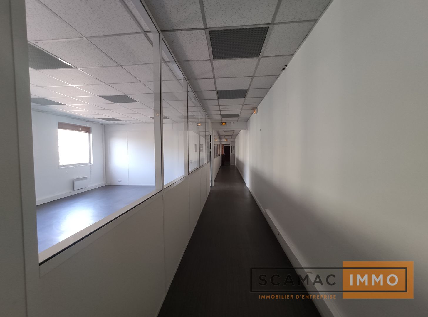 entrepôt de 1 262m², Verrières-le-Buisson (Essonne)