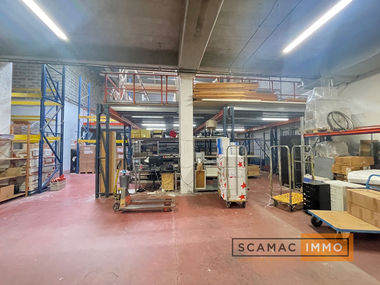 local d'activités de 466m², Verrières-le-Buisson (Essonne)