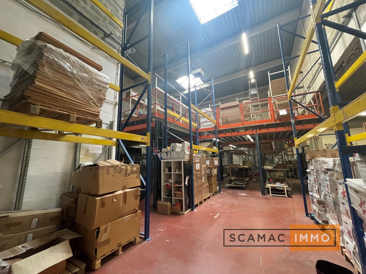 local d'activités de 466m², Verrières-le-Buisson (Essonne)
