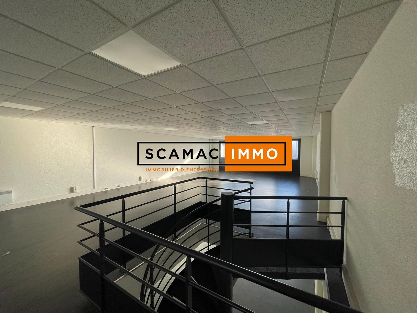 local d'activités de 229m², Herblay (Val-d'Oise)