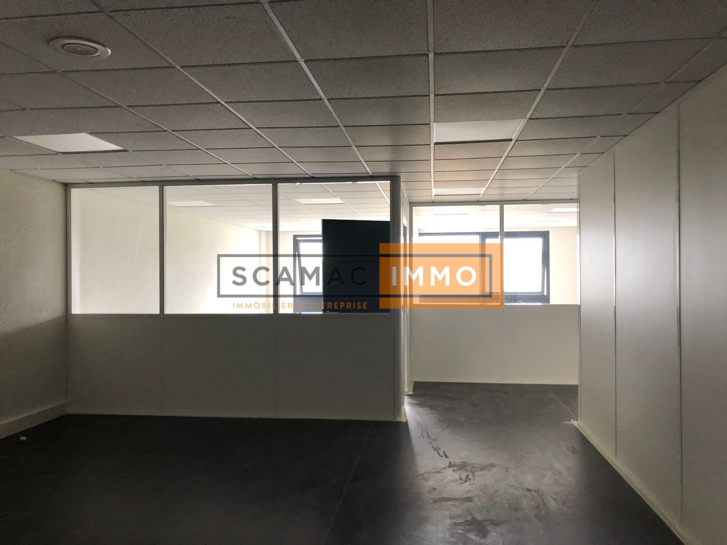 local d'activités de 240m², Herblay (Val-d'Oise)