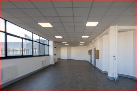 local d'activités de 87m², Saint-Denis (Seine-Saint-Denis)