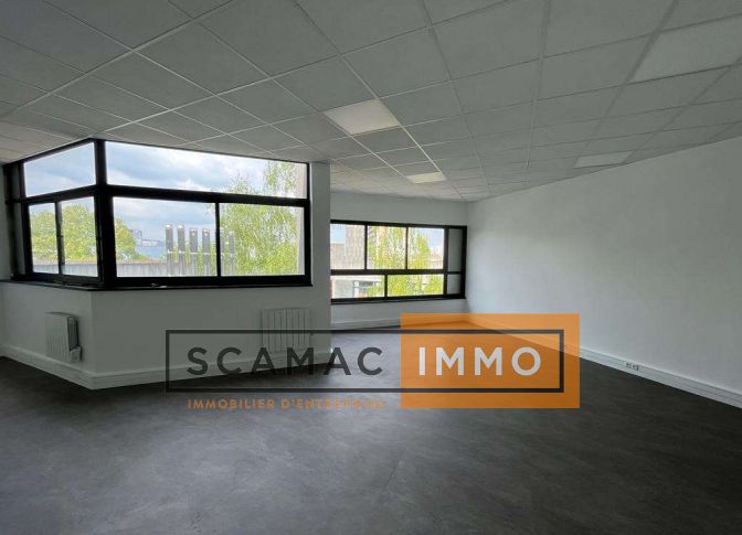 local d'activités de 168m², Saint-Denis (Seine-Saint-Denis)