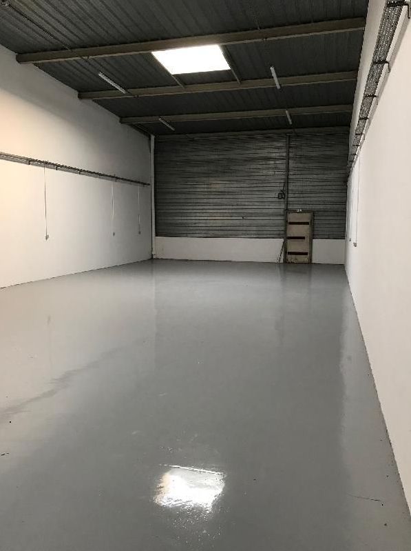 local d'activités de 500m², Meudon (Hauts-de-Seine)