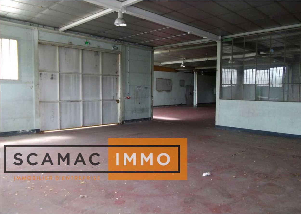 local d'activités de 535m², Vaux-le-Pénil (Seine-et-Marne)