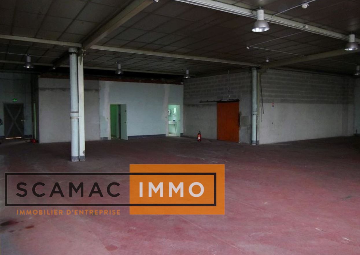 local d'activités de 535m², Vaux-le-Pénil (Seine-et-Marne)