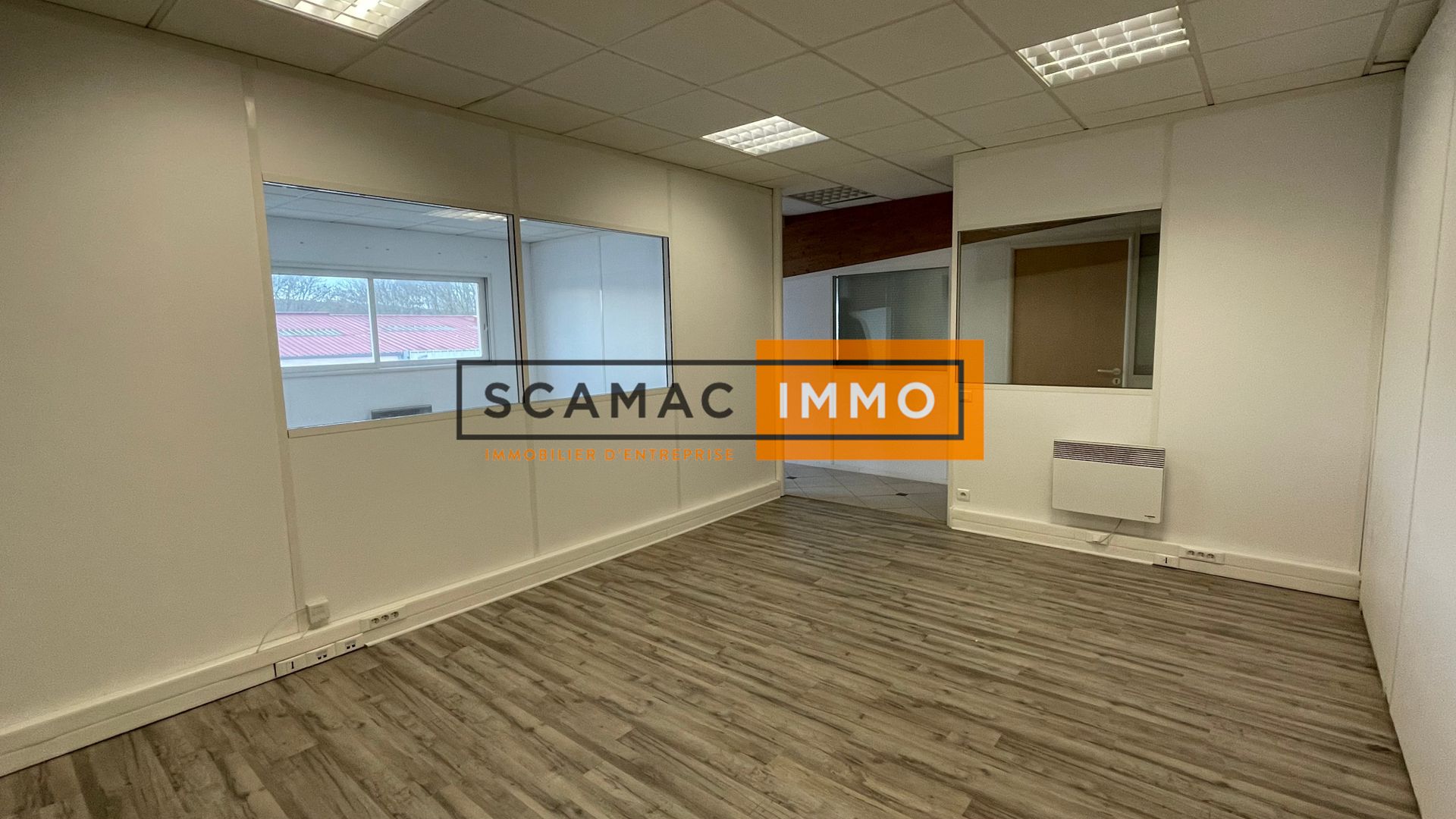 bureau de 487m², Morainvilliers (Yvelines)