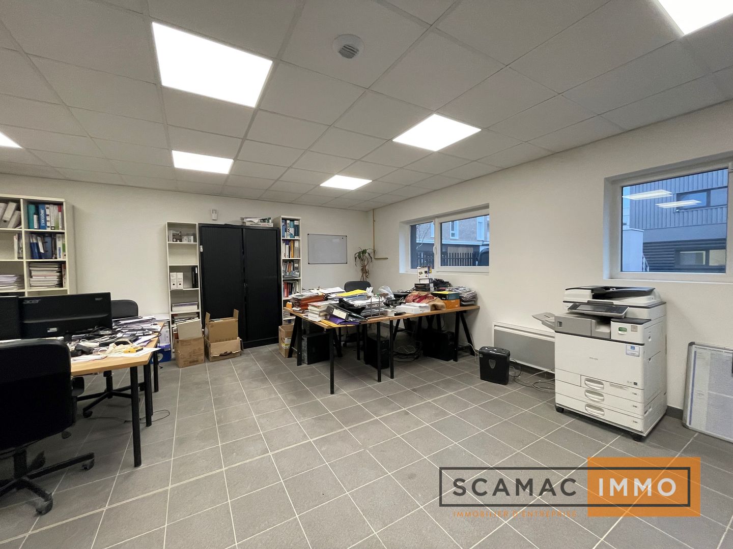 entrepôt de 407m², Villeneuve-Saint-Georges (Val-de-Marne)