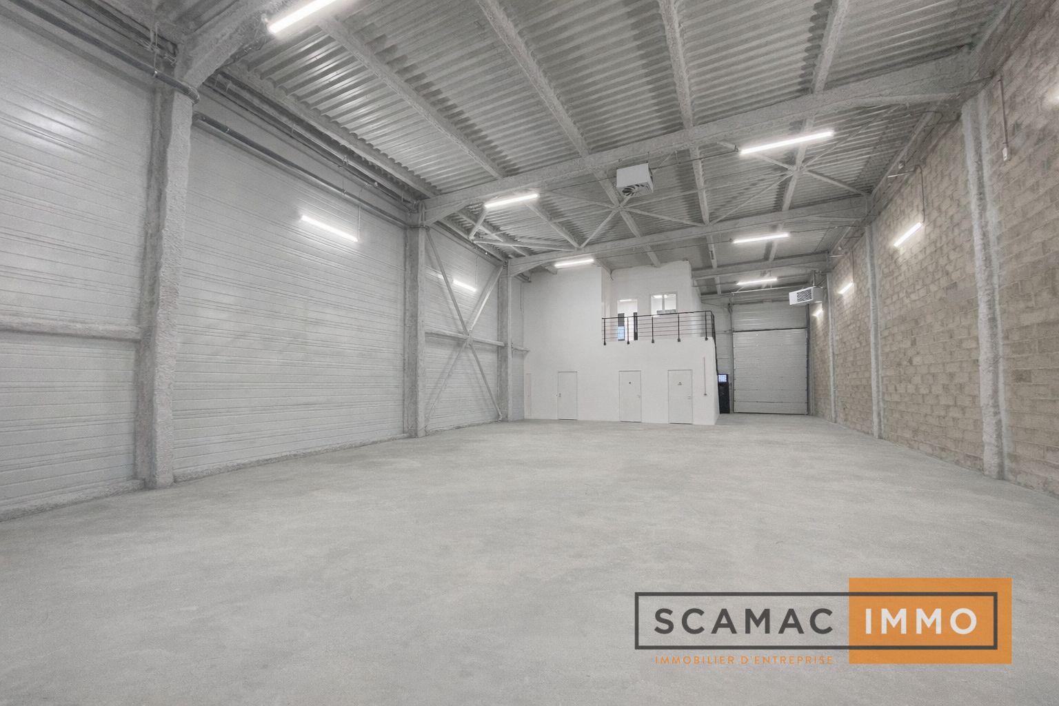 Entrepôt de 407 m², Villeneuve-Saint-Georges